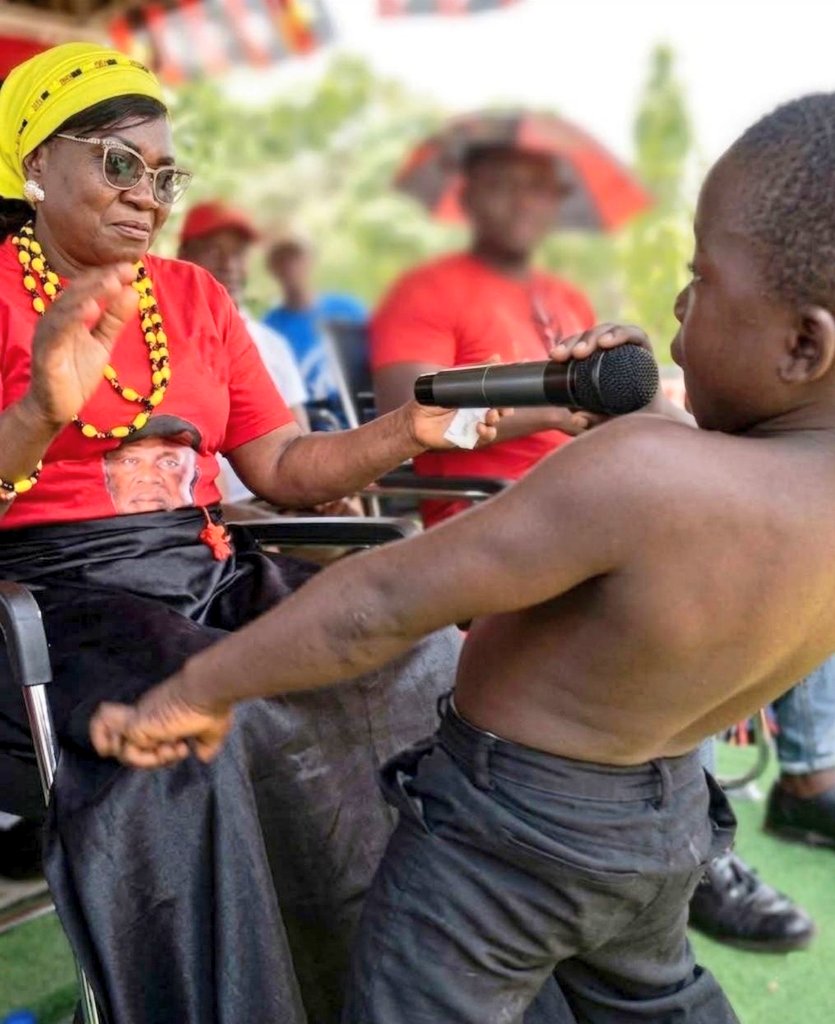 Tuly Mong ™️ ♟️🇦🇴 tweet media