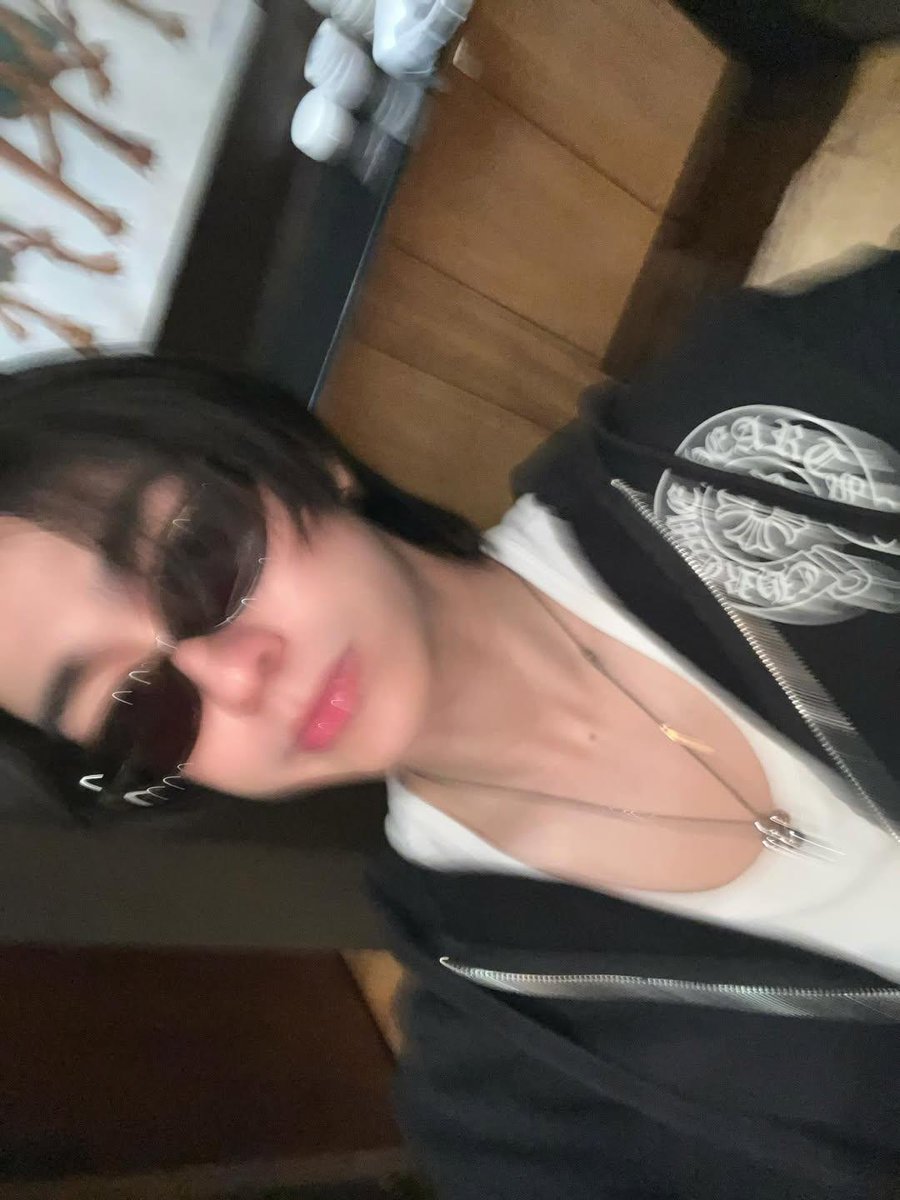 ๐น๐๐๐๐ tweet media