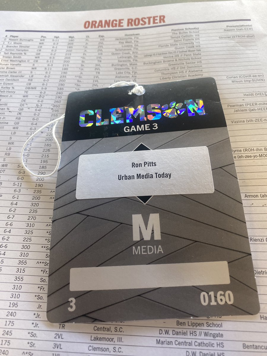 RonPitts35's tweet photo. On another Media assignment for @UrbanMediaToday. I get to visit Death Valley and cover @ClemsonFB Orange &amp; White game. @ClemsonTigers thank you for the opportunity. 
#ClemsonFootball
#UMT
#ACC https://t.co/gdcRgSULGd