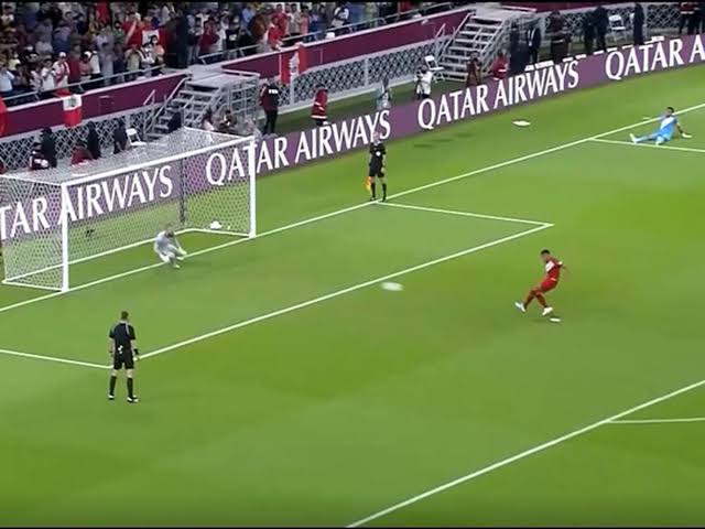 franchezco tweet media