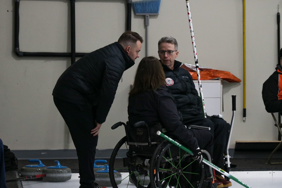 CURLSASK tweet media