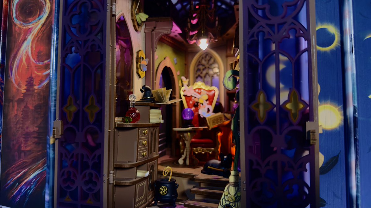 lune ☾ tweet media