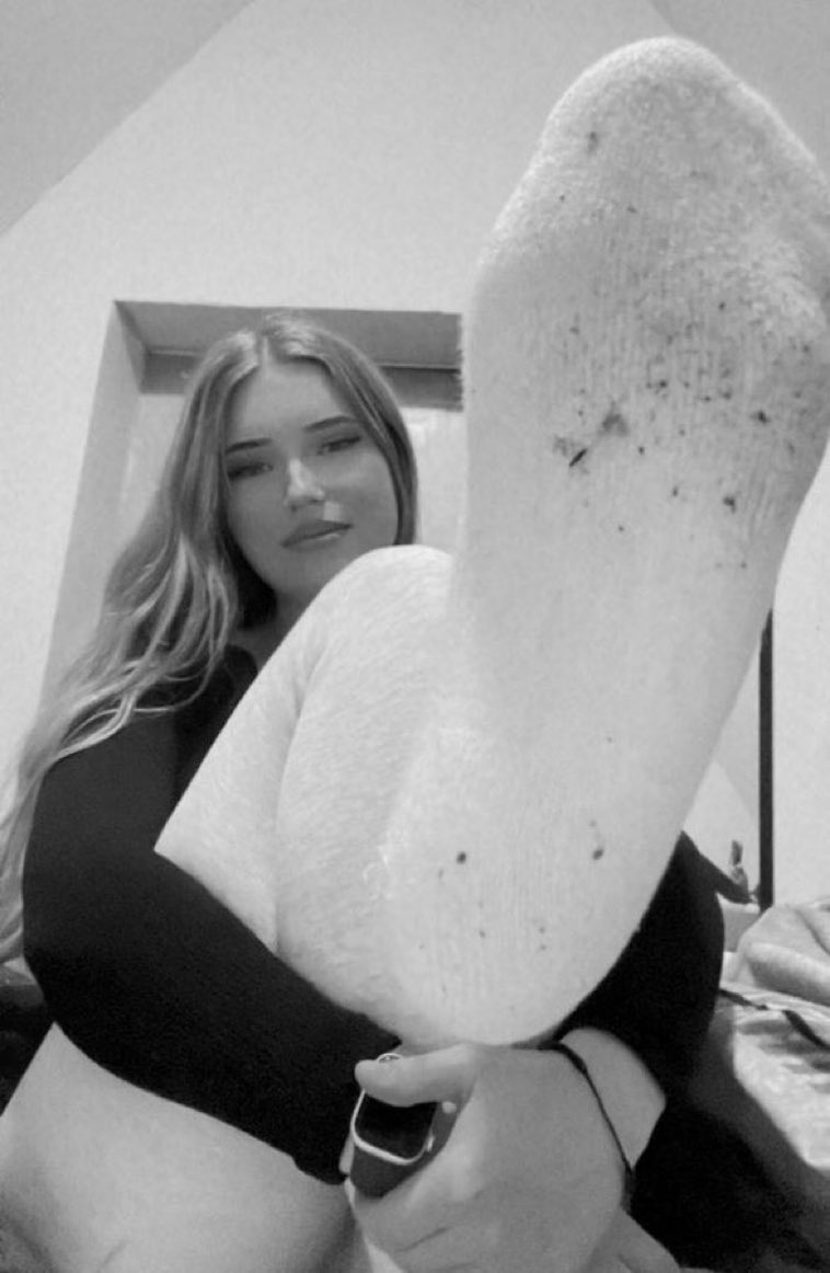 Lena_Goddess tweet media