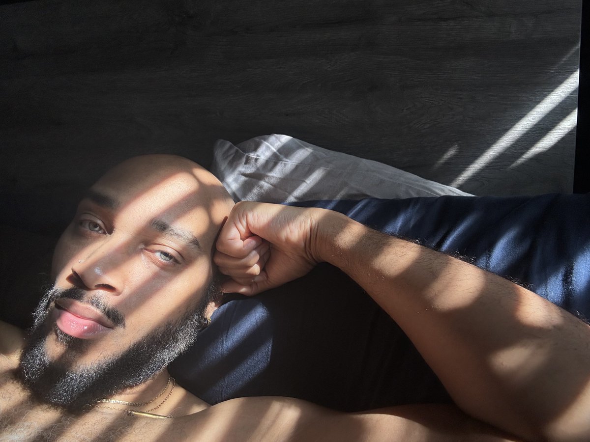 Jedi Knight ™ tweet media