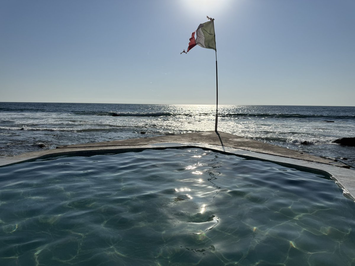 Heriberto Paredes ★ tweet media