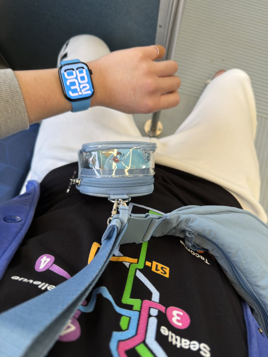 mikexu_'s tweet photo. 🚈 On the #2Line to the #2Line Crosslake Connection Celebration @SoundTransit https://t.co/bUSnAeIthx