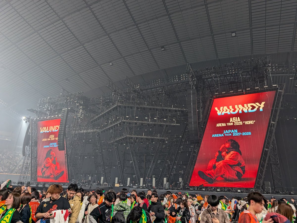 shifofon7's tweet photo. FINAL偉生人やり直しも面白かったけど、soramimiのサビ前の

vaundy　「今日は床がコンクリートみたいだなぁ〜」

ってジャンプ許可出たの1番エグかったww
#Vaundy_SILENCE https://t.co/SBqWFTndtB