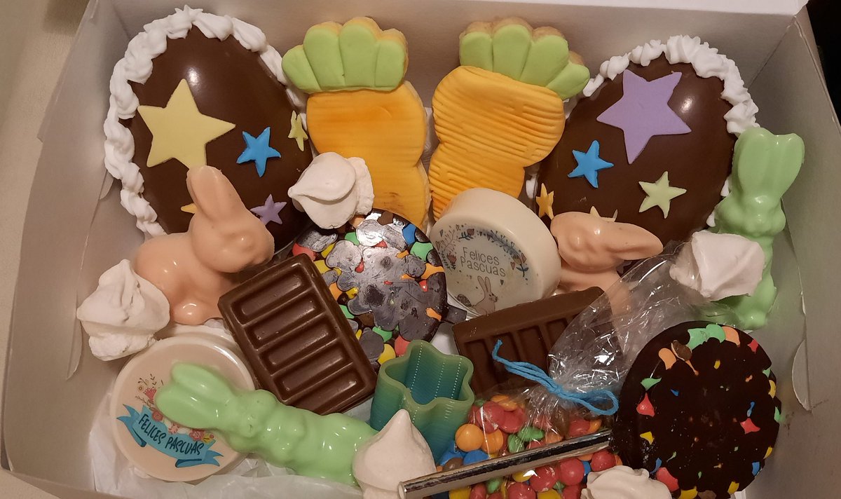 Miᄂi🧡 tweet media