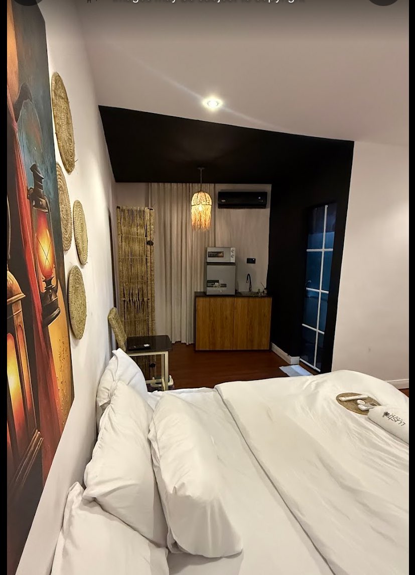 Lagos Living tweet media