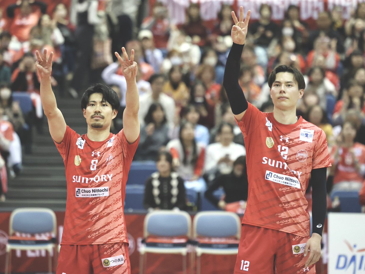 くまりん tweet media