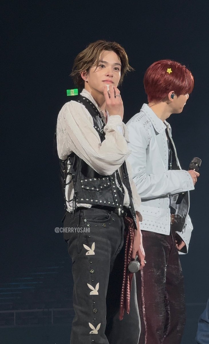 체리.. tweet media