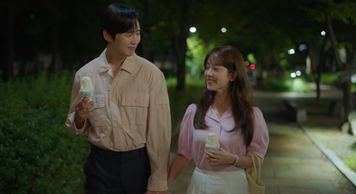 kenthusiastic10's tweet photo. #ThePracticalGuideToLoveEp9 gave me a cavity lol. Lots of cute, giddy moments between Ui-yeong and Tae-seop. There was some drama, but minimal, and it gave Tae-seop a chance to show no one should mess with his girlfriend. #ThePracticalGuideToLove #HanJimin #ParkSunghoon https://t.co/tTRLUvq9wx