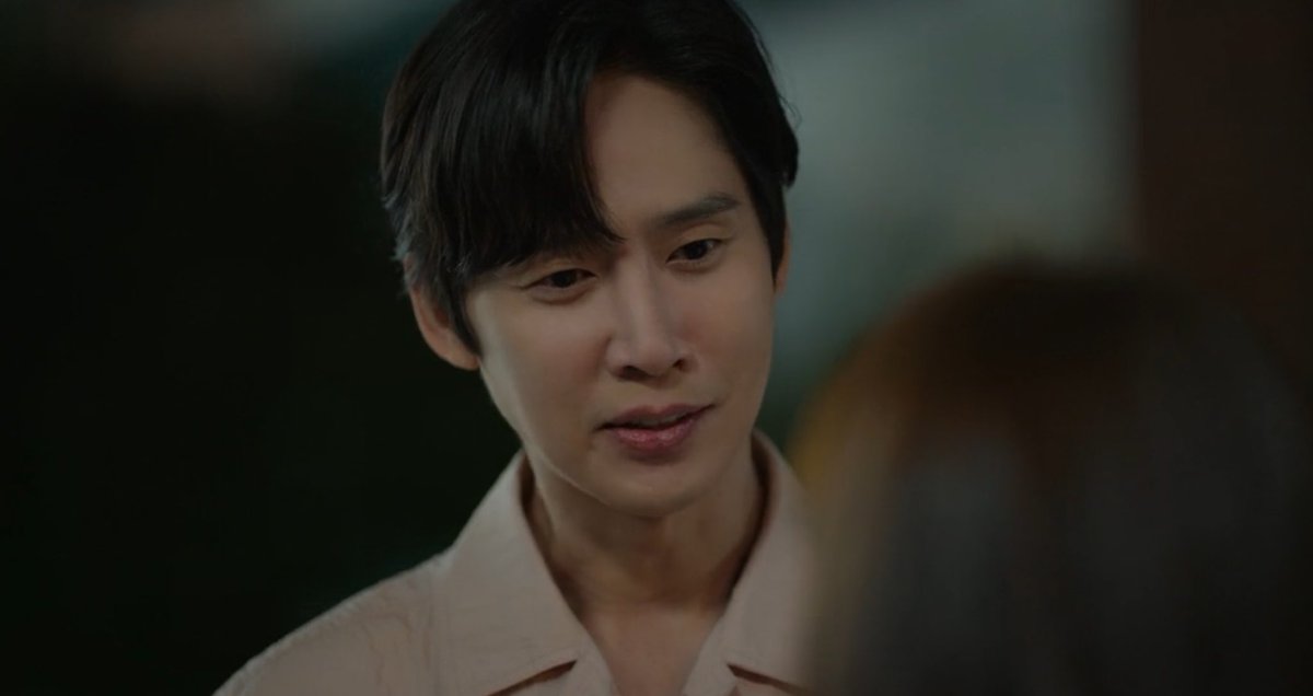 kenthusiastic10's tweet photo. Favorite line from #ThePracticalGuideToLoveEp9: “But I’ll be so good to you that you won’t even have to think that.” Tae-seop already reassuring Ui-yeong it’s only smooth paths ahead and proving it by rescuing her from that creep. #ThePracticalGuideToLove #HanJimin #ParkSunghoon https://t.co/q1JnEAIhgG