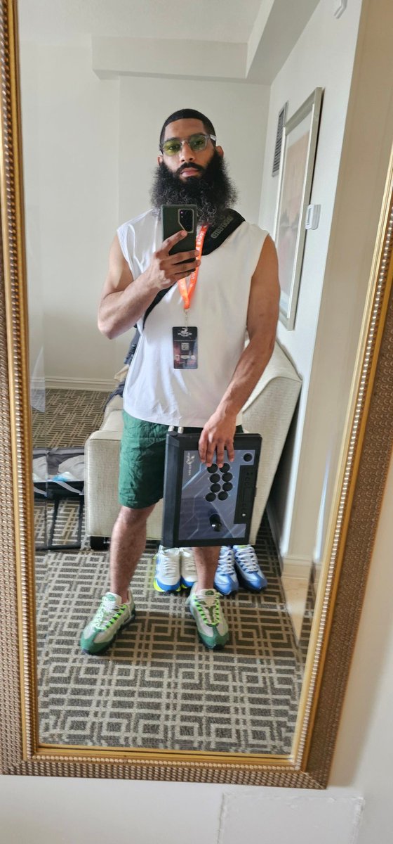 Souf @ TEXAS SHOWDOWN tweet media