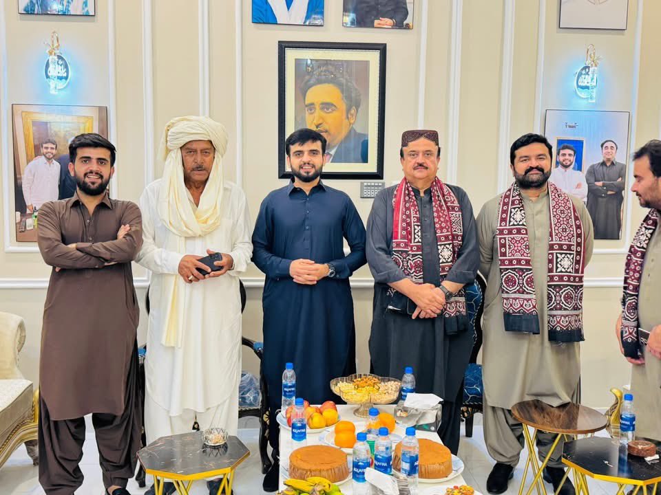 Tahir Soomro tweet media
