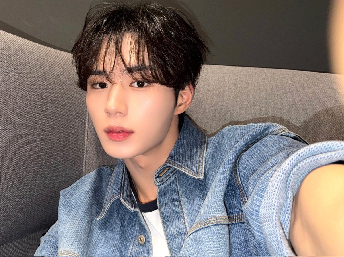 ˢˡᵒʷ 천 tweet media