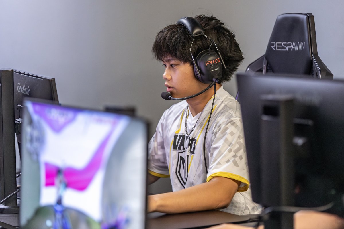 Valparaiso University tweet media