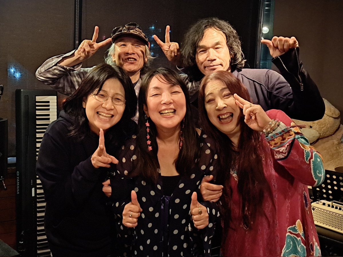 mayu_moon tweet media