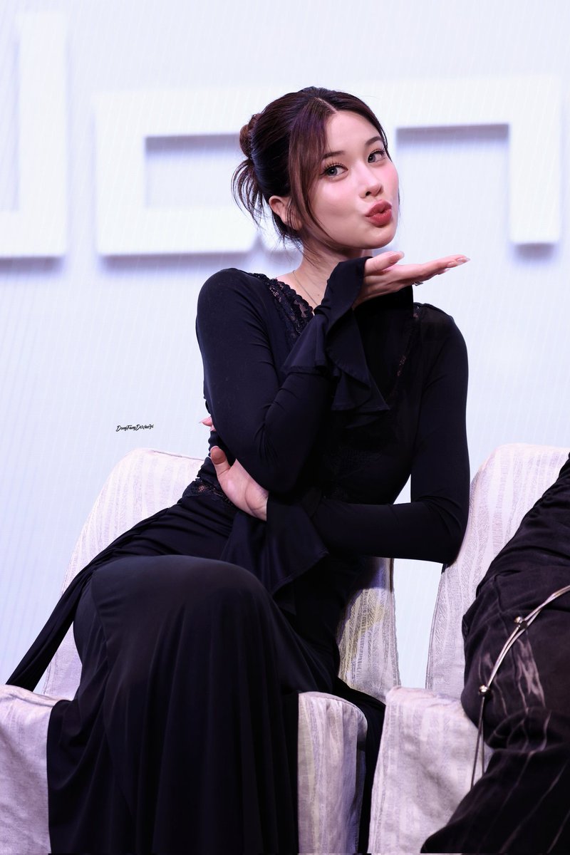 DongFangDeXiaoYi tweet media