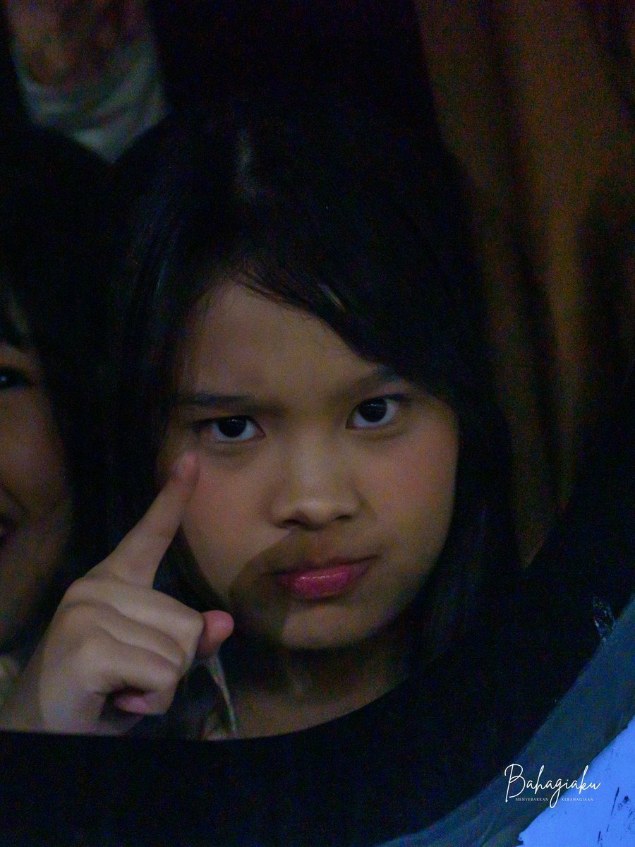 Bahagiaku_ID's tweet photo. Takut nyoooo 🫣

@Giaa_JKT48
260328 PSSI Awards
#ハギア #Bahagiaku #JKT48 https://t.co/ADAOnxzpT1