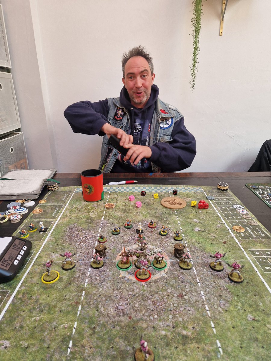 'Oboken 'Ooligans tweet media