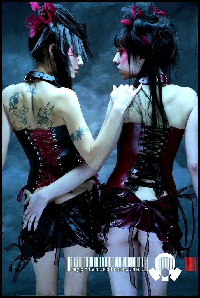 BDSM Lovers tweet media