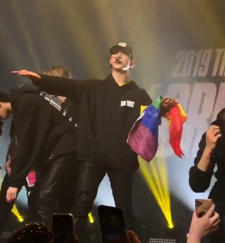 hyun ᵕ̈ #teamtheboyz tweet media