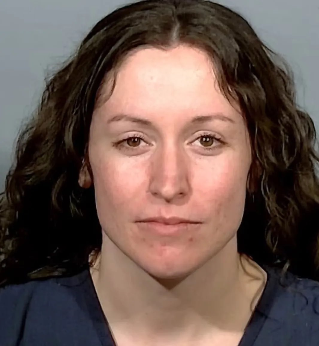 i Report Racism & Child Crimes tweet media