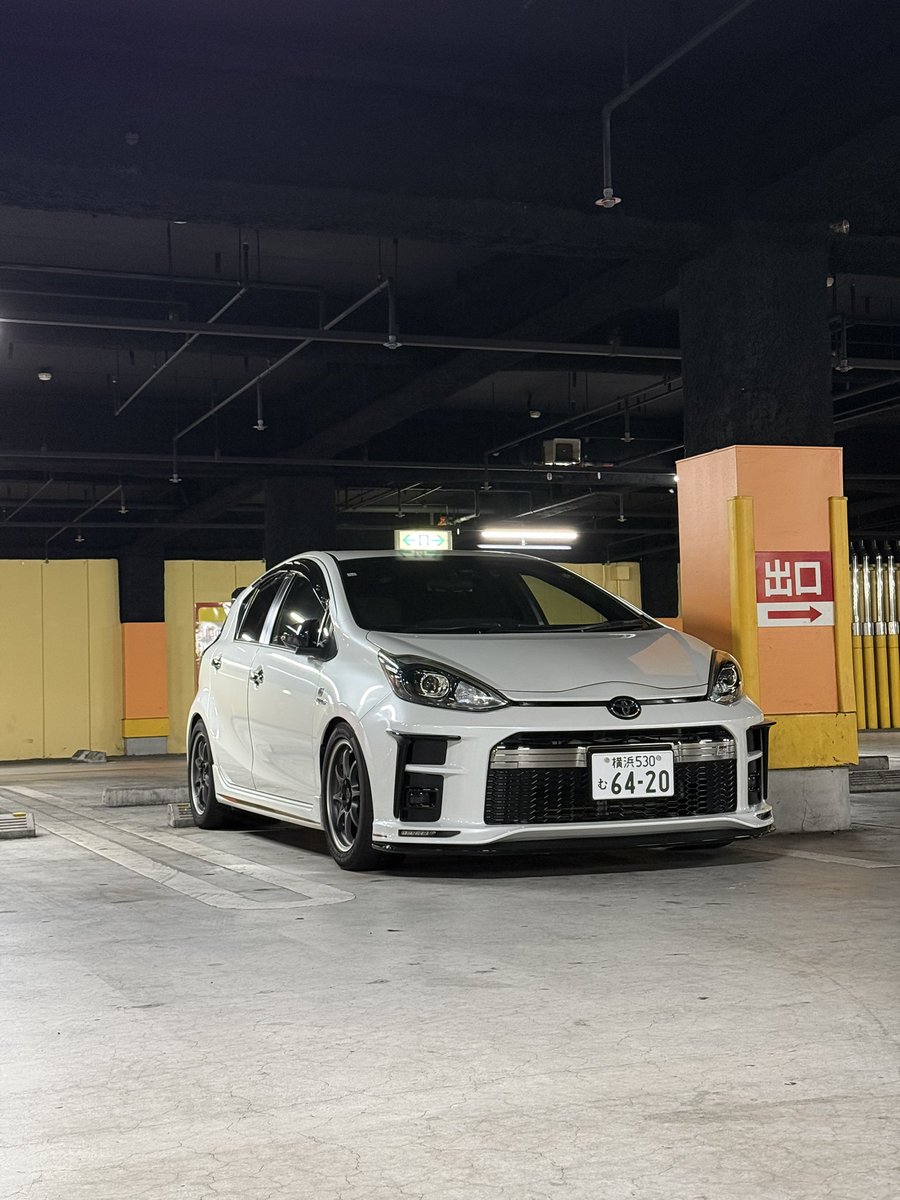 いしげ tweet media