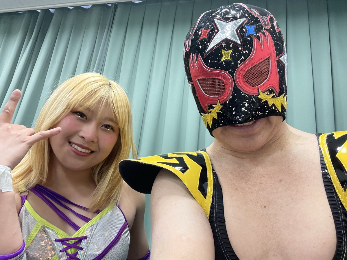 スペルデルフィン tweet media