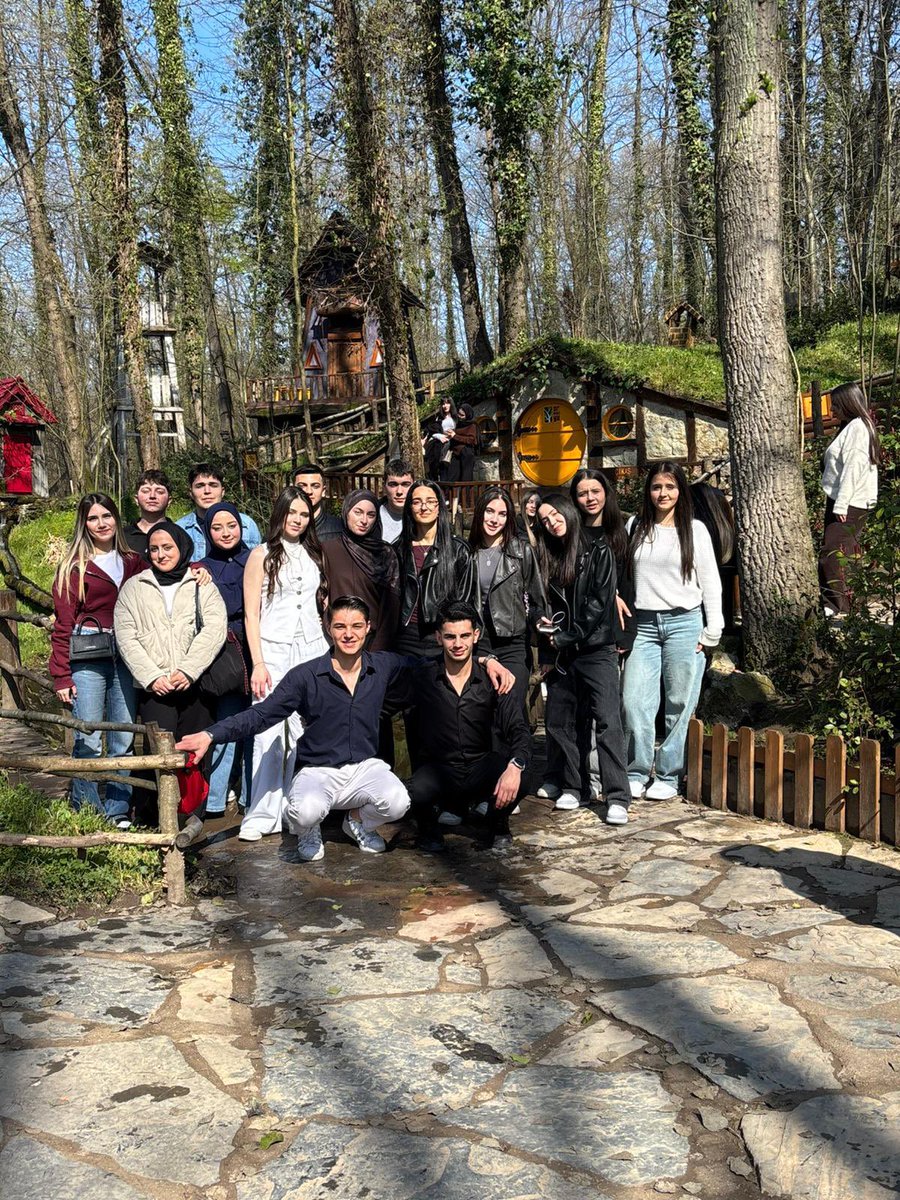 AK Gençlik Ümraniye tweet media