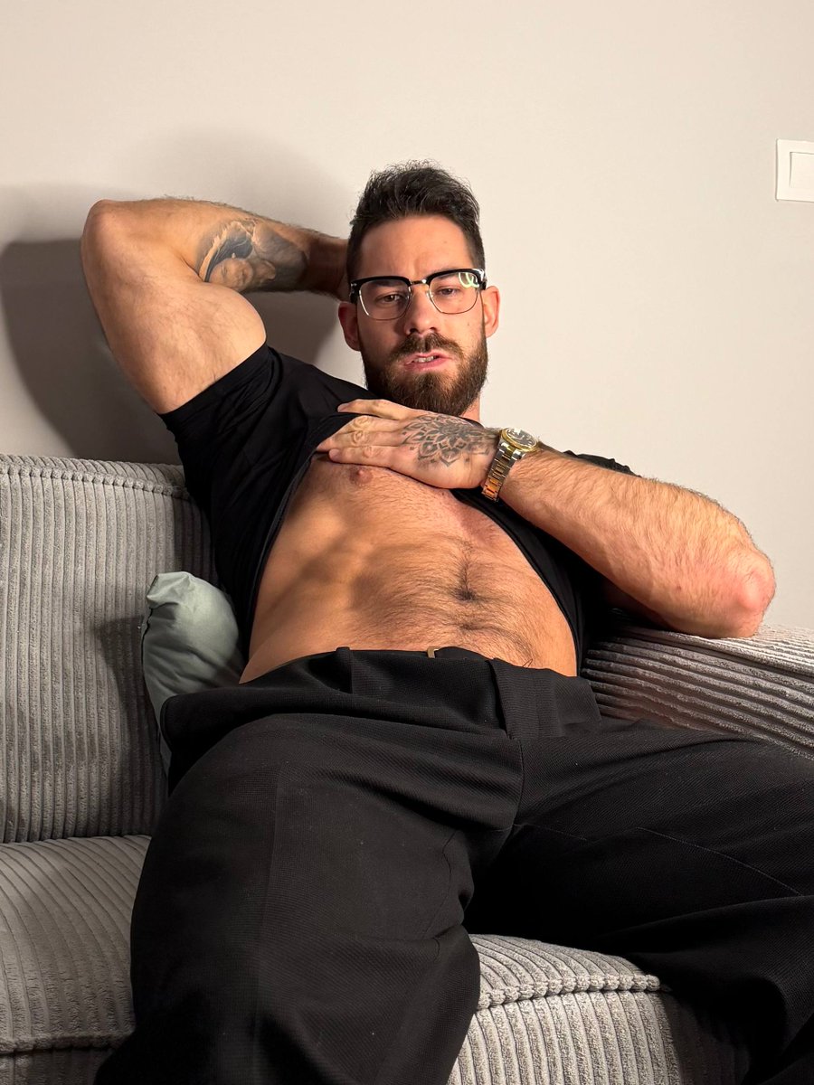 Big Oliver tweet media