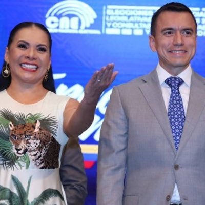 #Noboahablaenserio el CNE ES UNA NUEVA HACIENDA BANANERA 

#NuevaFotoDePerfil