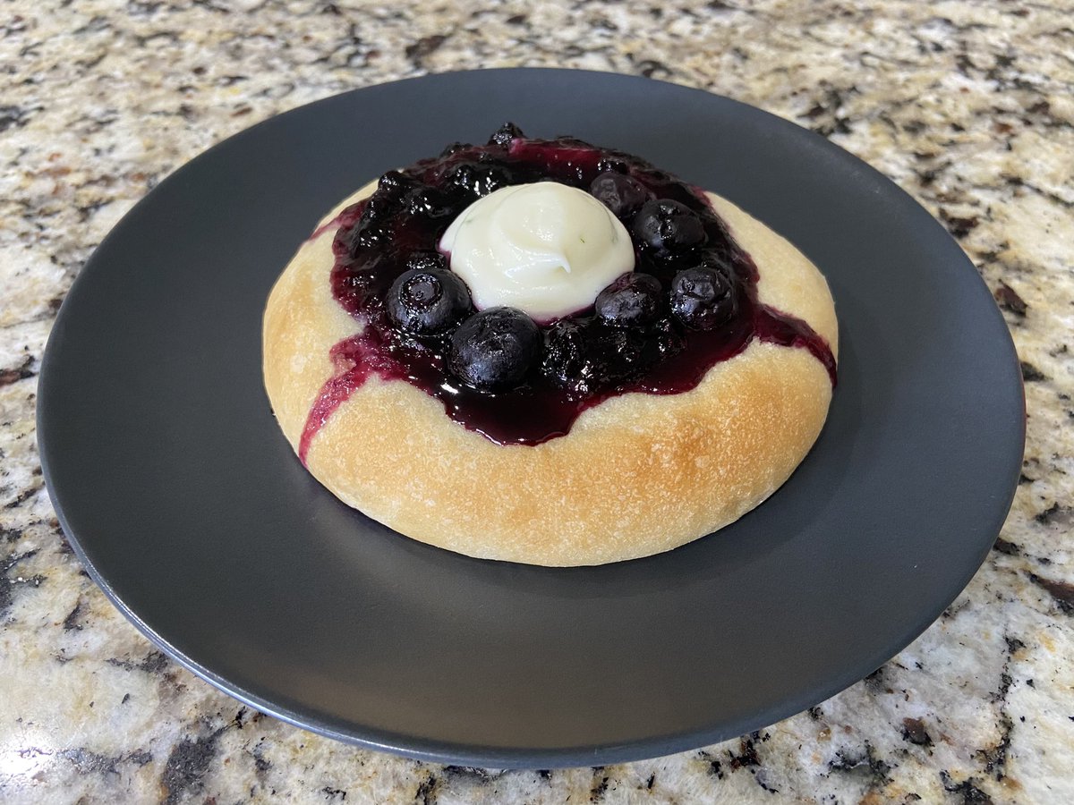 Eka Bakie tweet media