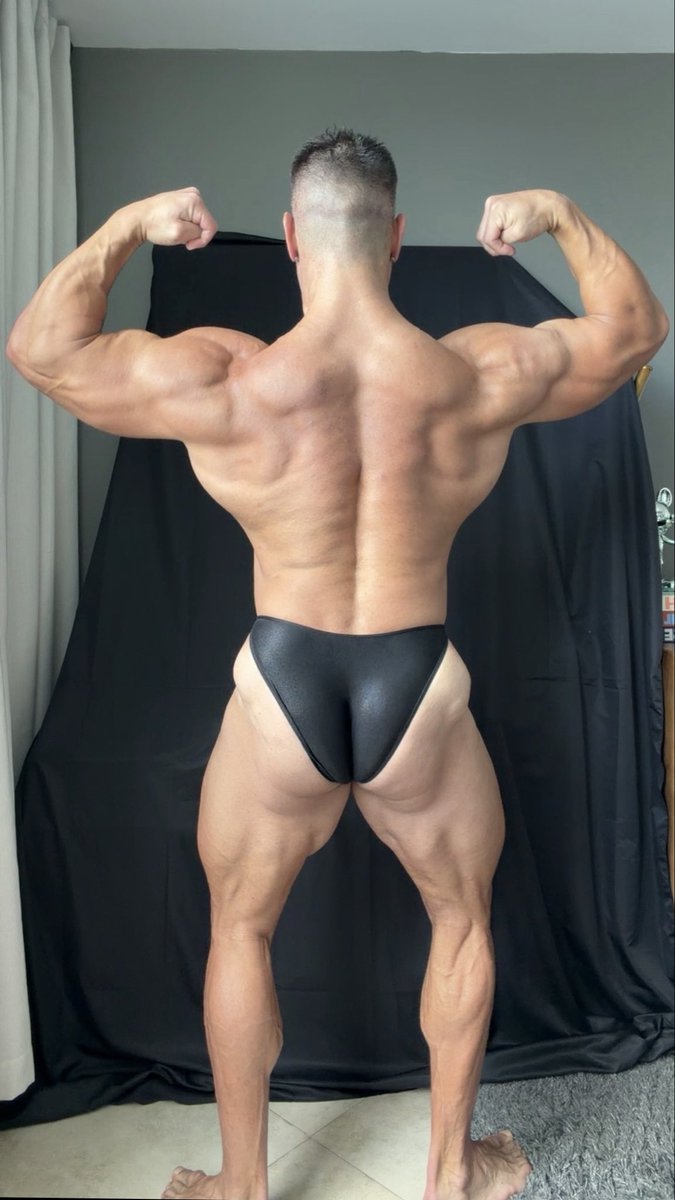 Big Muscle God tweet media