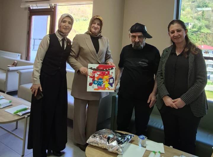 AK PARTİ RİZE tweet media