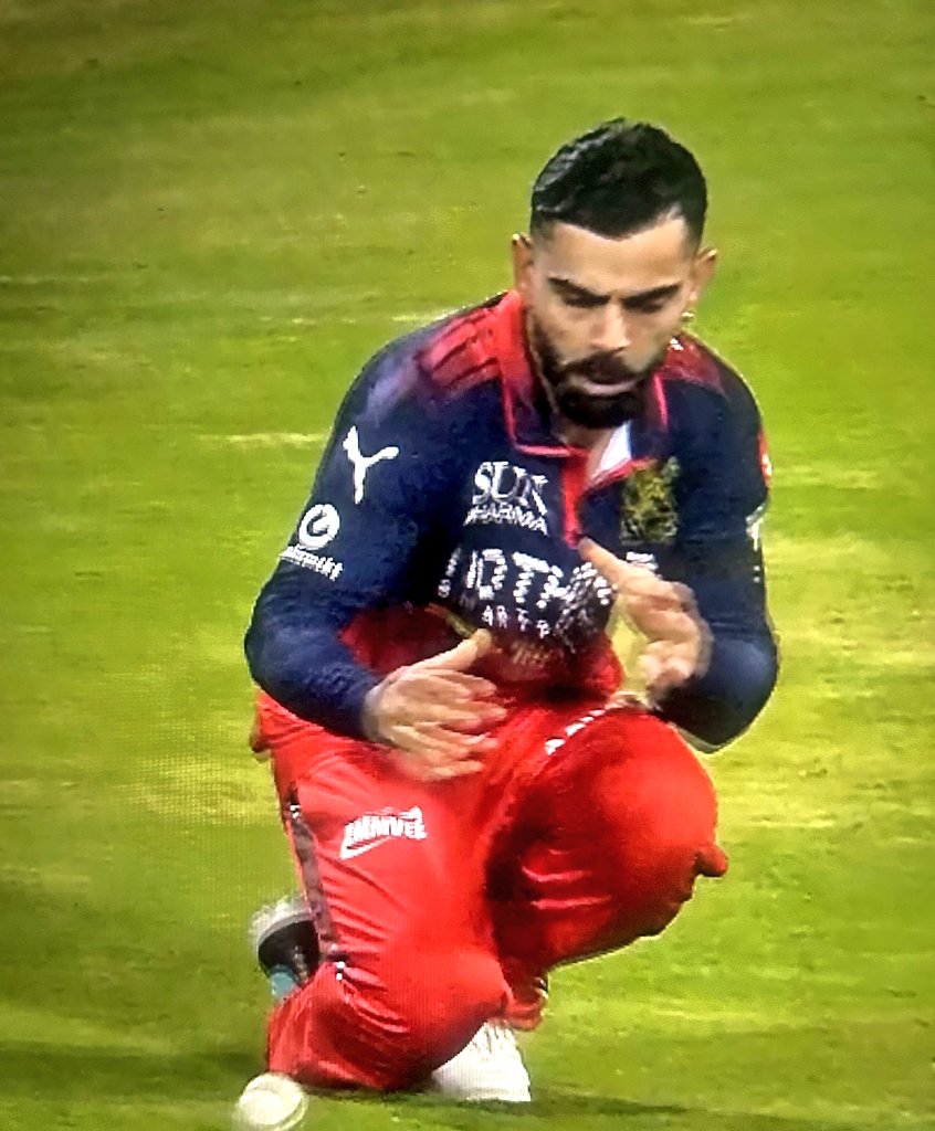 VICKY tweet media