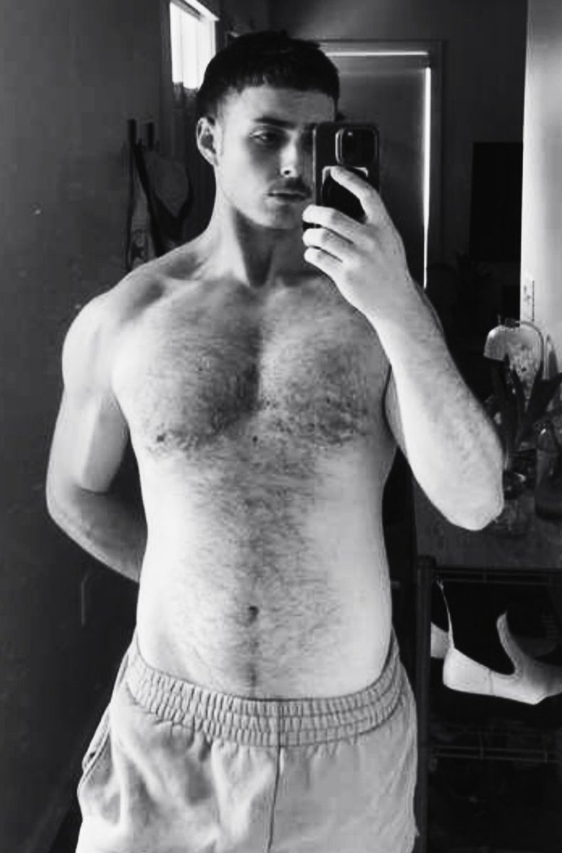 𝕷𝐲𝖓𝖝 tweet media