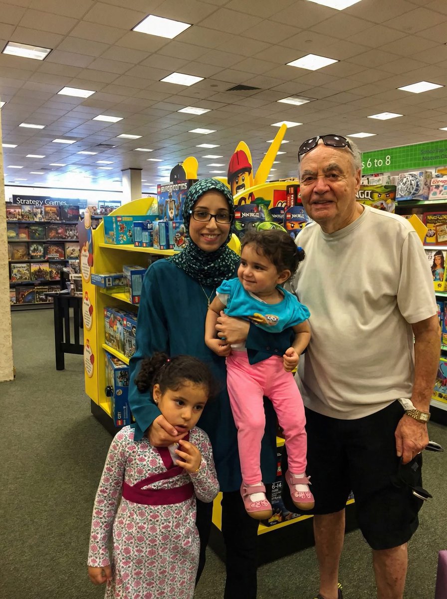 Mr PitBull tweet media