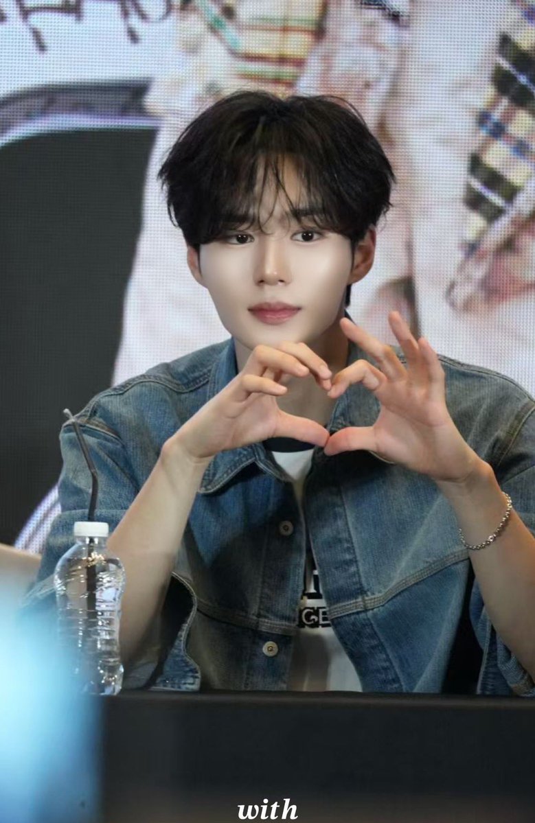 𝒘𝒊𝒕𝒉 tweet media