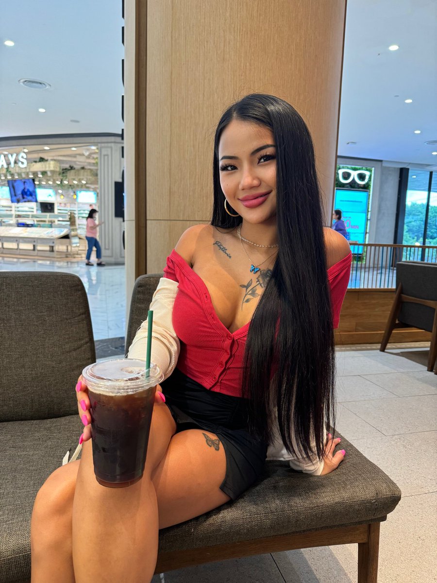 PraewLifeStyle tweet media