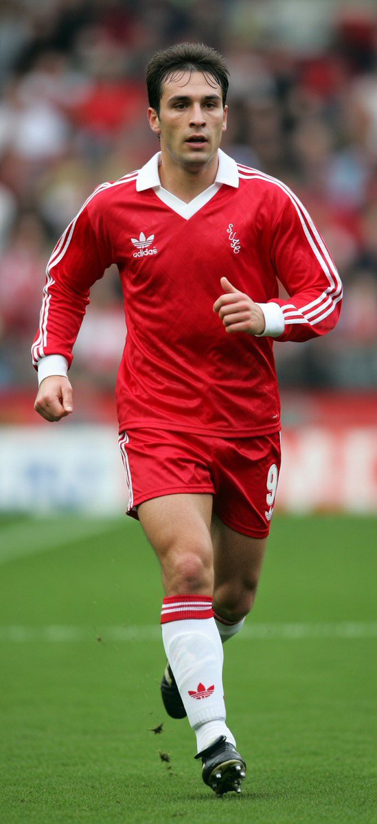 Dave, is that you? tweet media