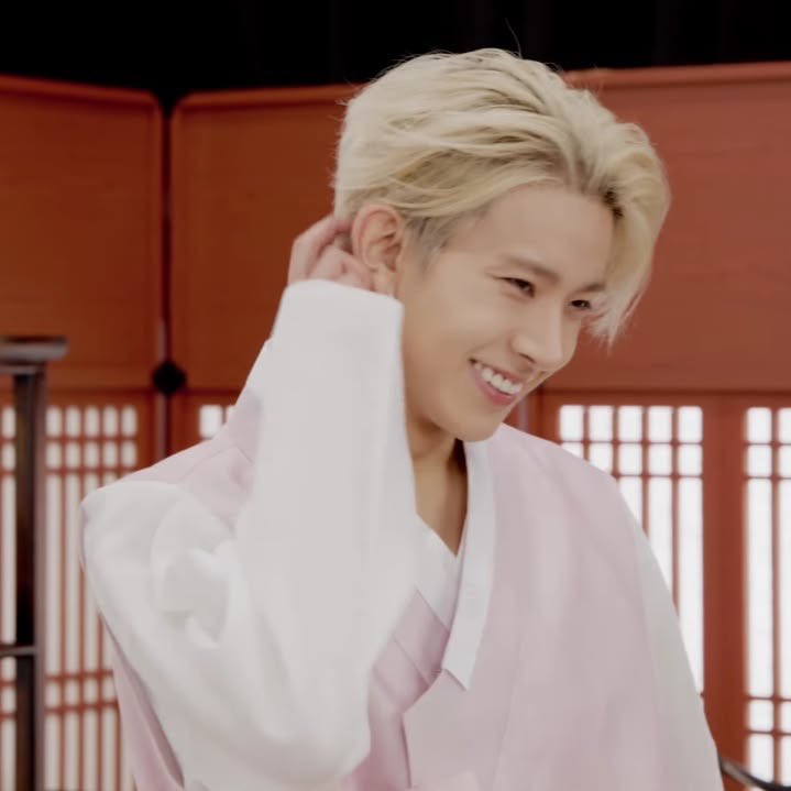 jia | sevEN~ tweet media