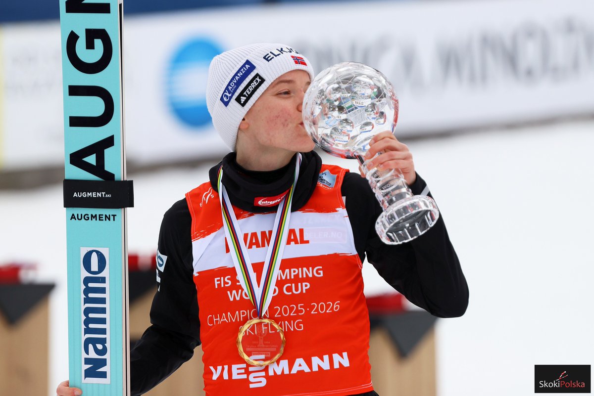 SkokiPolska's tweet image. Końcowa klasyfikacja generalna Pucharu Świata kobiet w lotach 2025/2026 ⛷️❄️

1️⃣ Eirin Maria #Kvandal 🇳🇴🌐 280 pkt
2️⃣ Nika #Prevc 🇸🇮 240 pkt
3️⃣ Anna Odine #Strøm 🇳🇴 155 pkt

📸 @CzesnikKarol #SkokiPolska #skijumpingfamily #Planica #skokinarciarskie