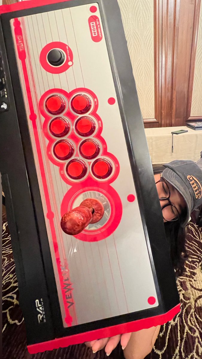 U H H it's L U L U 💖TXS 25th anniversary tweet media