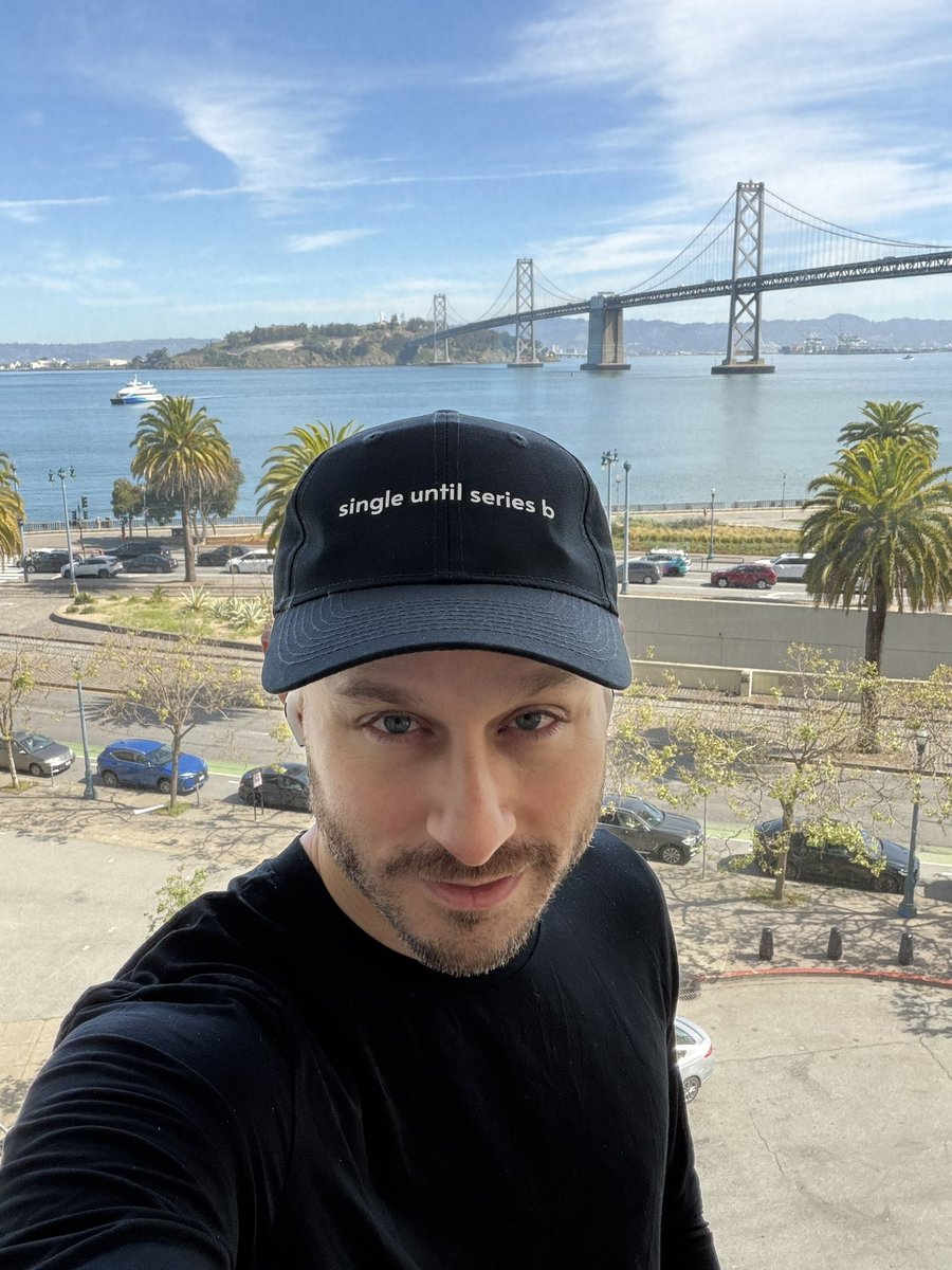 brett goldstein tweet media