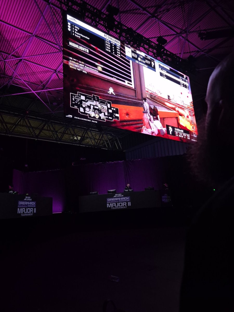 MarkOfGeeCasts's tweet photo. Losers finals off too a good start @P7Notorious up one 250-163
Rupert got 9 kills throughout the whole HP ouch!
#cdlchallengers @CODLeague @CallofDutyUK https://t.co/BL2hOy21mR