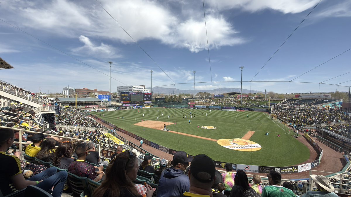 °Cobi° 🇺🇸🇷🇴⚽️| Croc Block Captain 🐊 tweet media