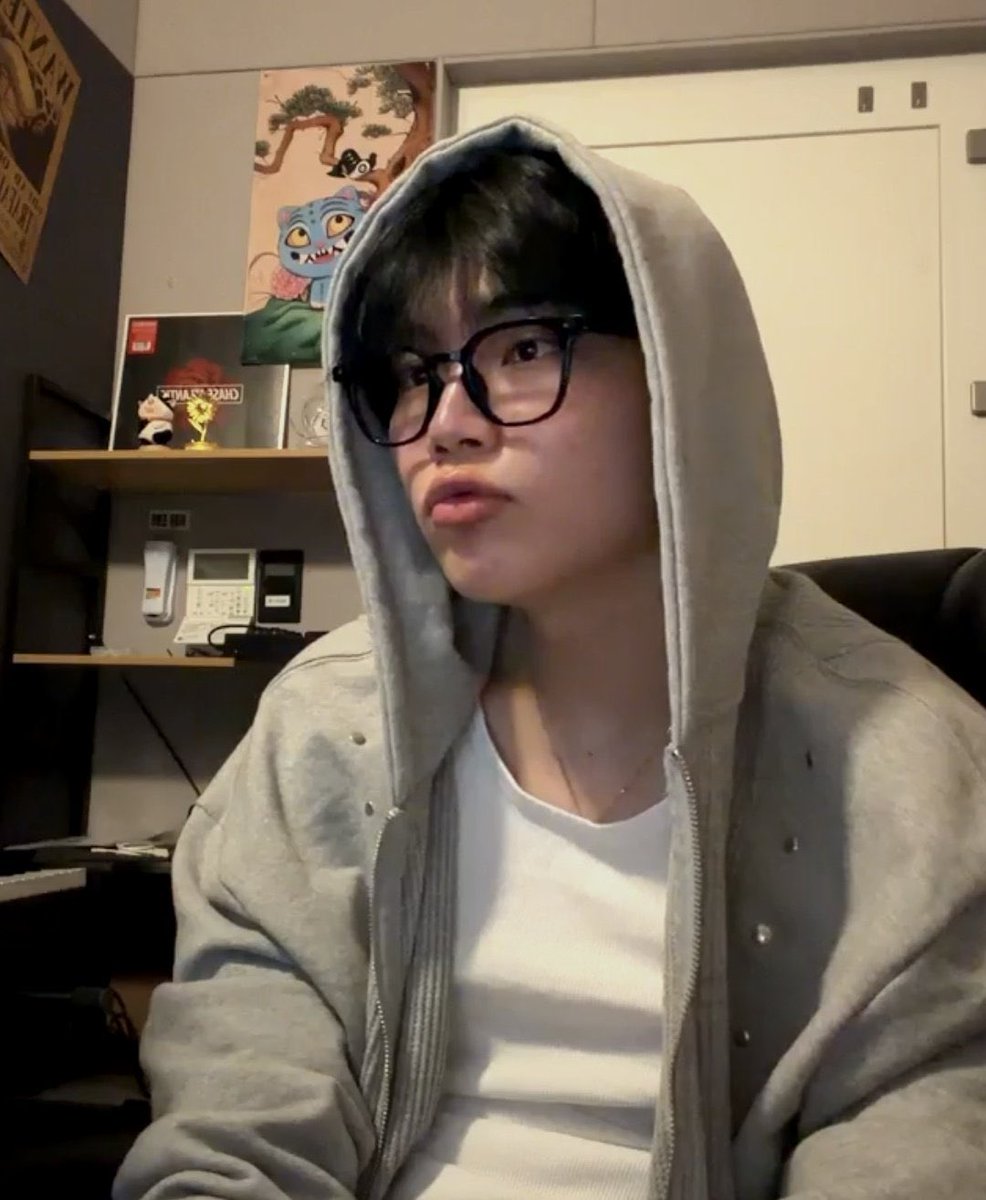 fran ᯓ✦ tweet media