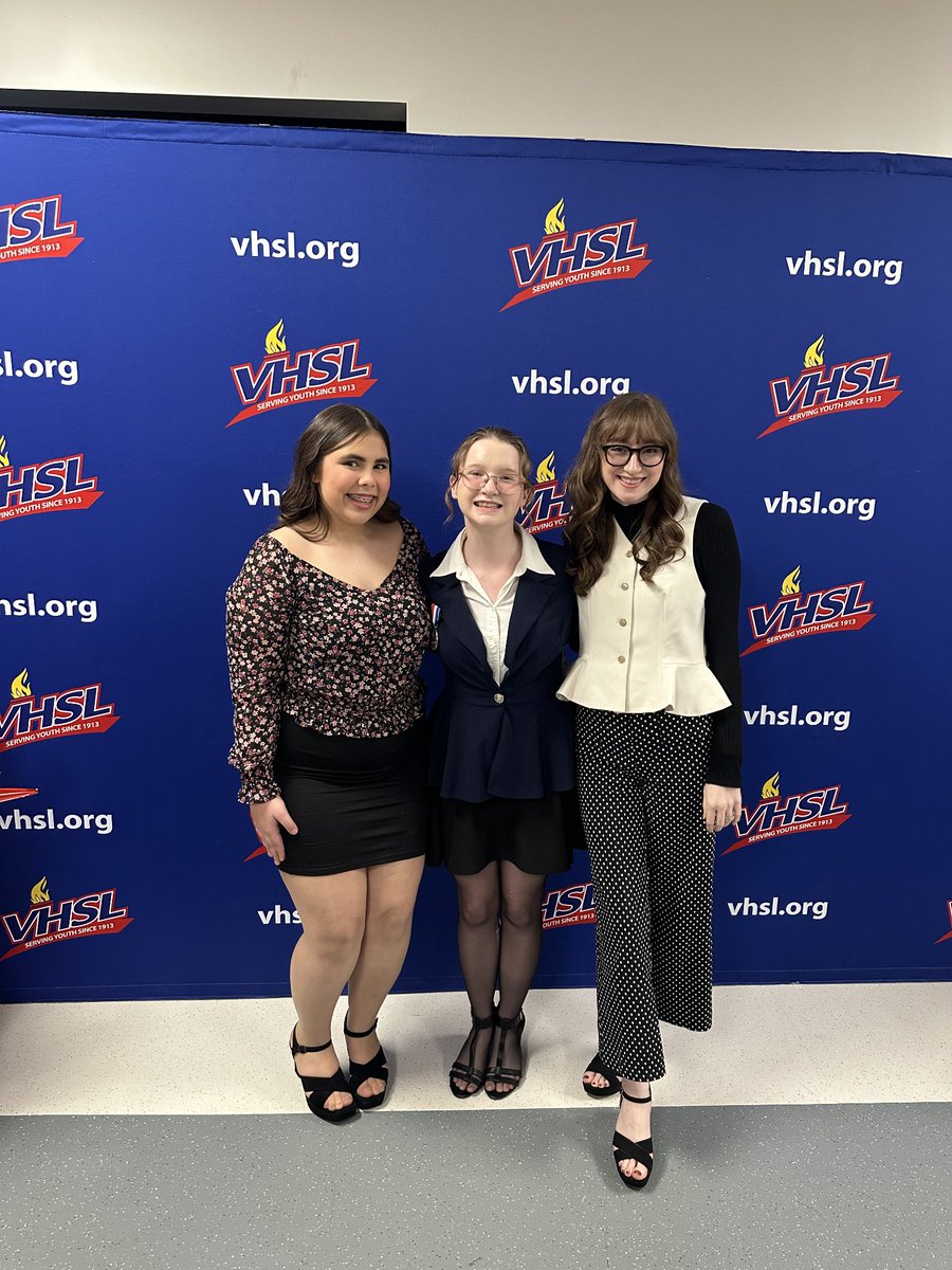 HonakerTigers's tweet image. VHSL Class 1 
Speech State Championships
@ Salem, VA 

Kara Ratliff
🥈 2nd Place Prose

Allie Dales 
🏅5th Place Impromptu Speaking
#hhs #tigers